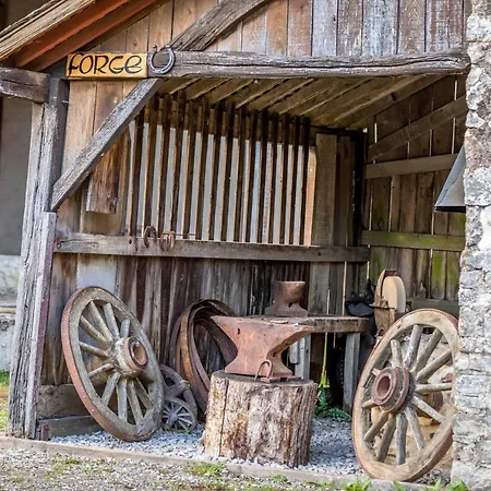 Domaine De La Ferte Clairbois ゲストハウス 3*